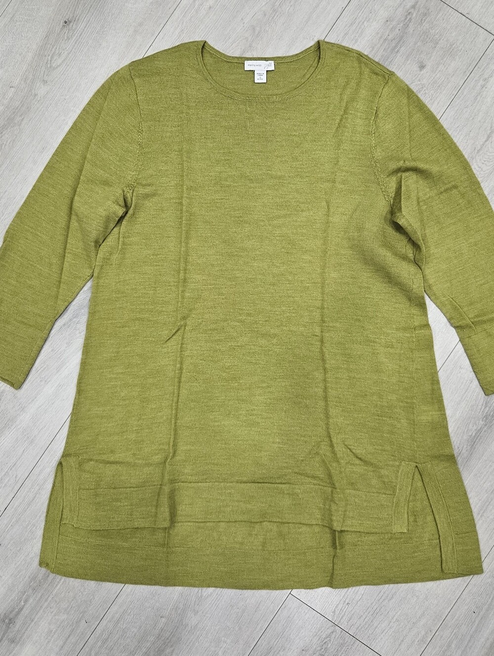 J. Jill Moss Green 100% Merino Wool Tunic Sweater S Lagenlook Button Sleeves NEW